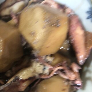 里芋と小イカの煮物